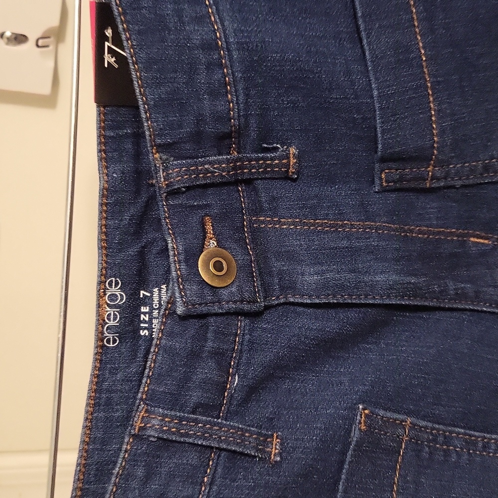 Wide leg crop jeans nwt size 7 Energie